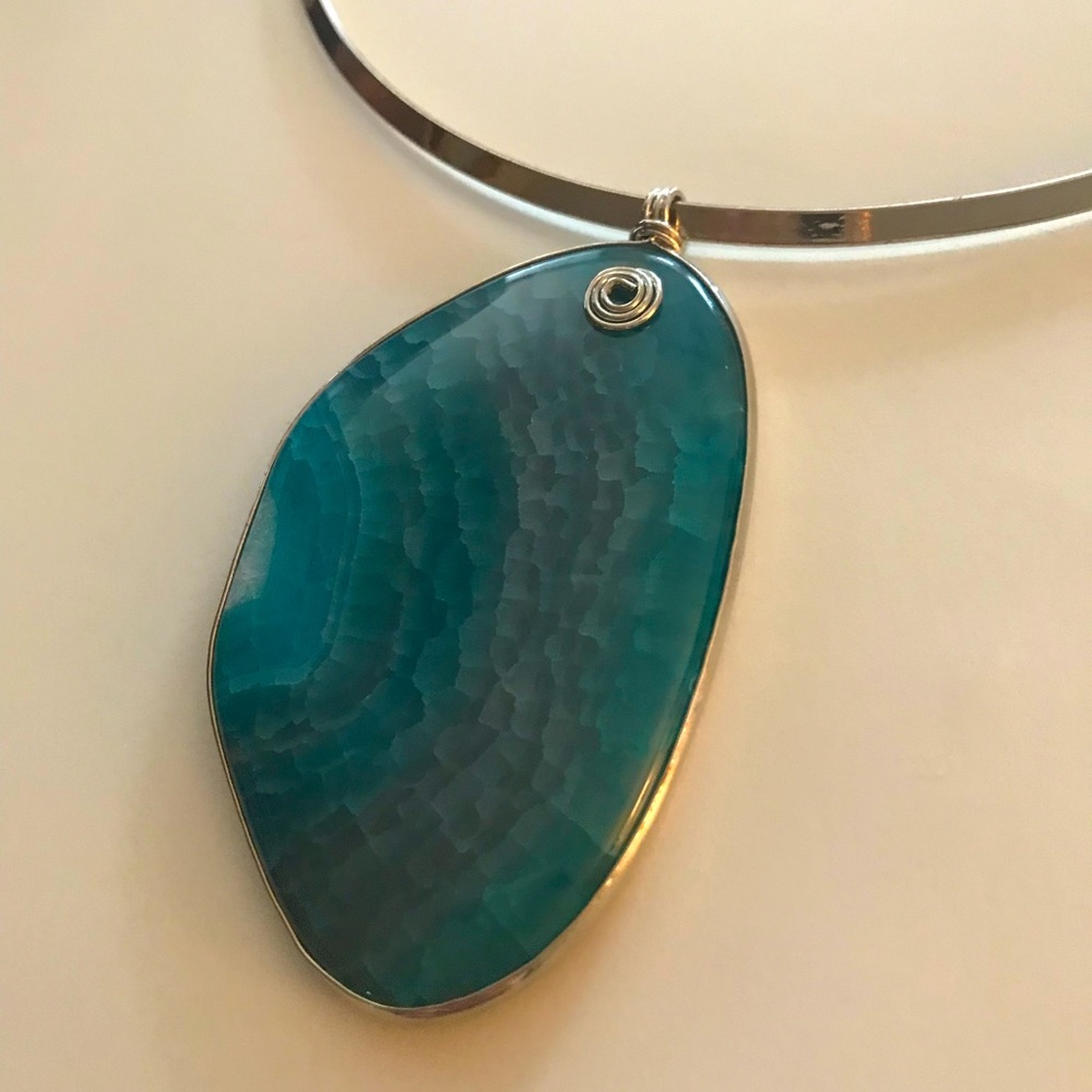 Natural Stone Style Pendant on a Flexible Collar, NWOT